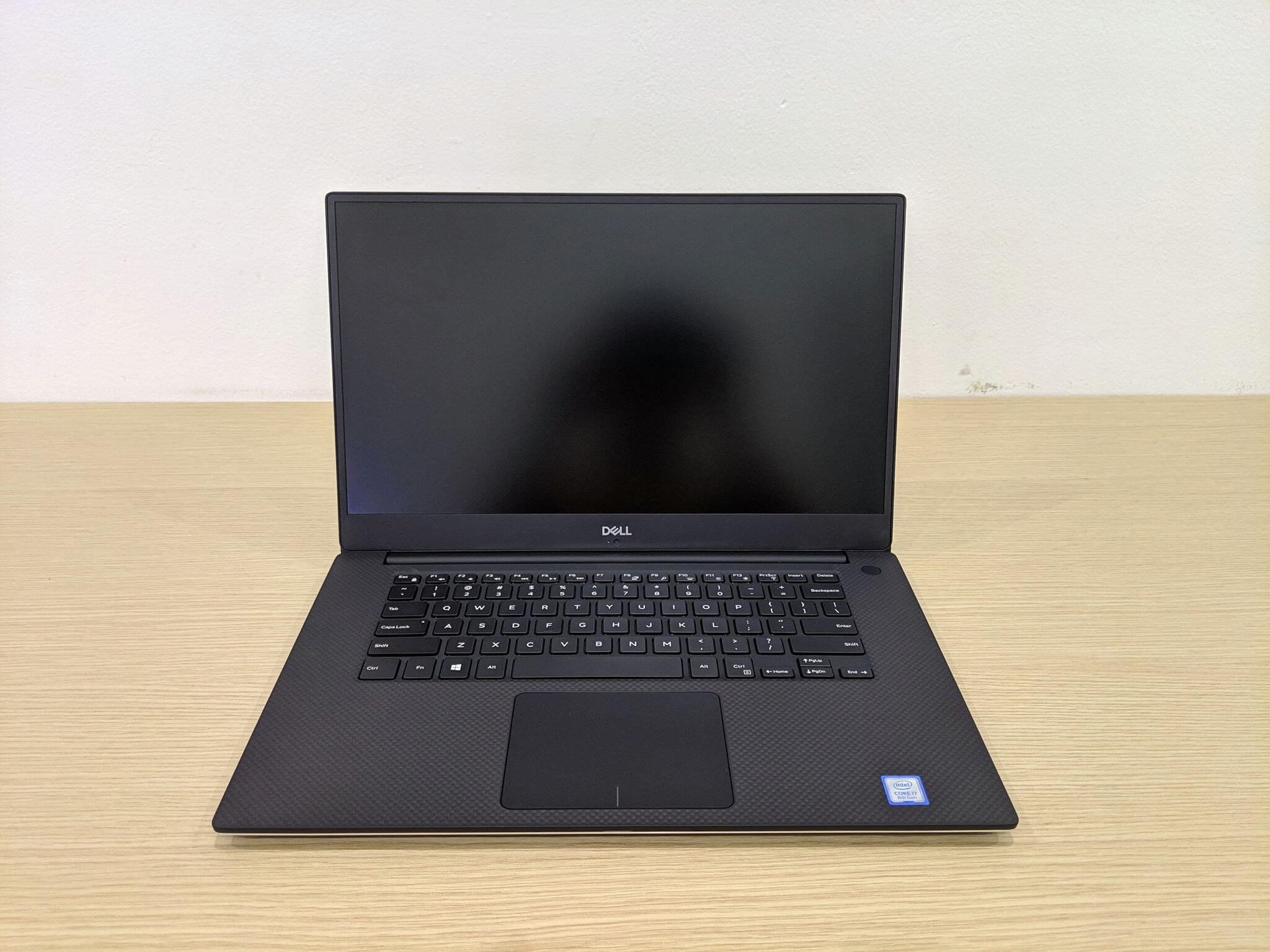 Laptop Dell Precision 5530 Core i78850HQ RAM 16GB SSD 512GB VGA